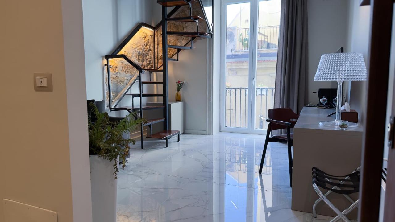 Palazzo Maqueda Hotel ปาแลร์โม ภายนอก รูปภาพ