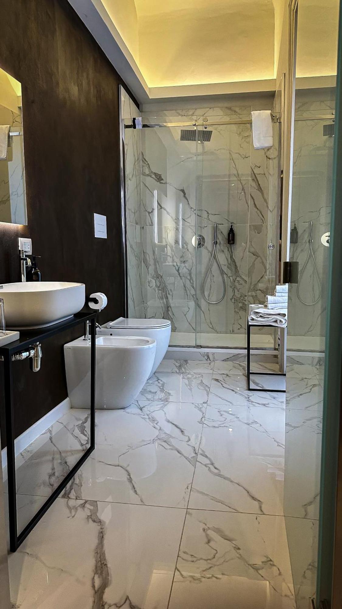Palazzo Maqueda Hotel ปาแลร์โม ภายนอก รูปภาพ